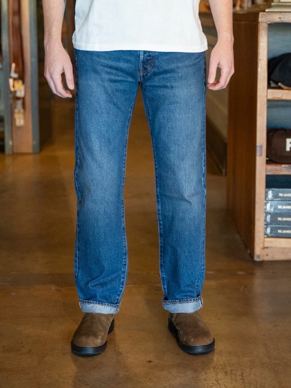 Levi's 501 '93 Selvedge Straight Leg Jeans in Cathedral Blue